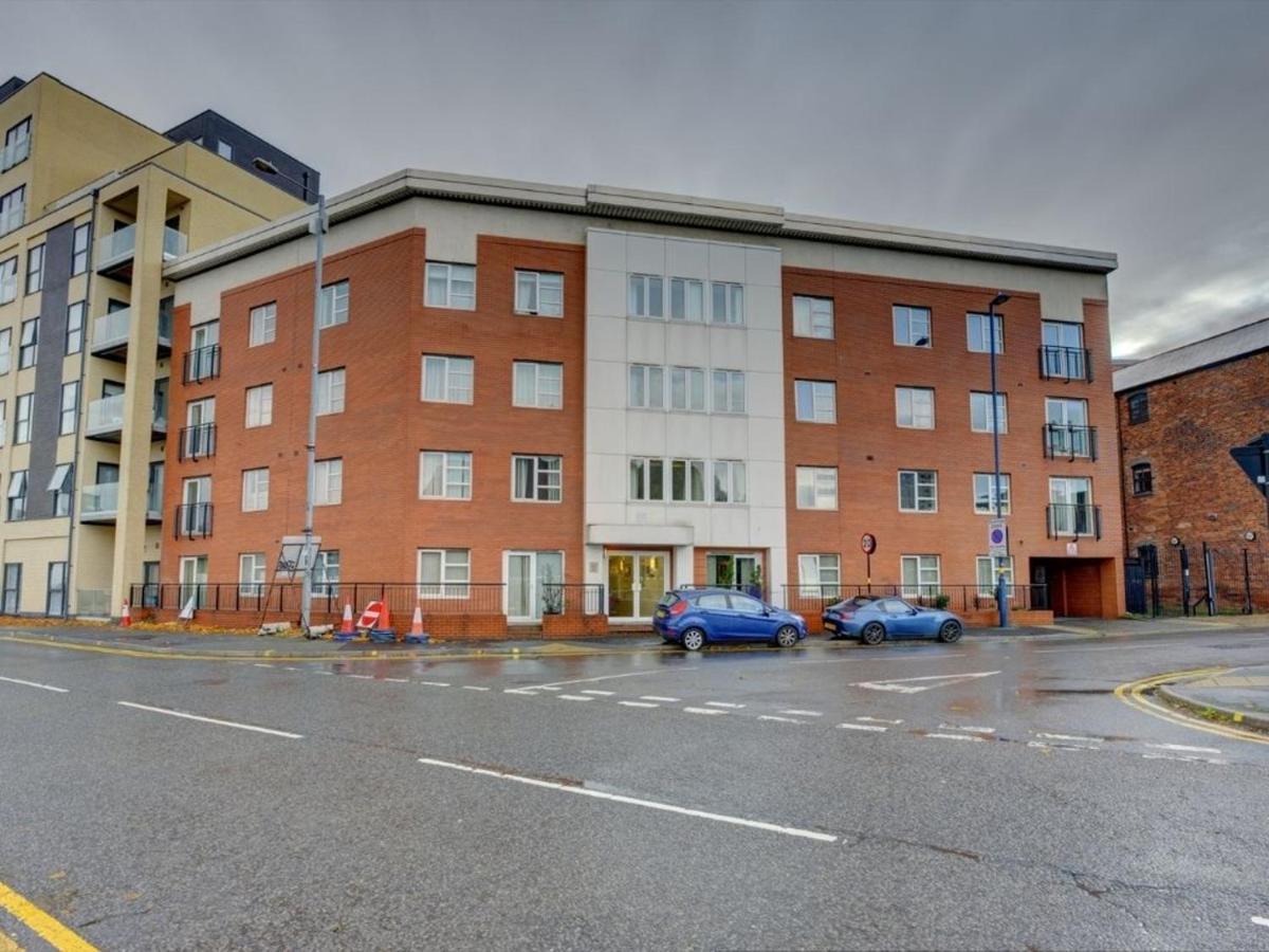 The Clement Apartment Stylish Two Bedroom Apartment Very Close To The Birmingham Arena Exterior photo