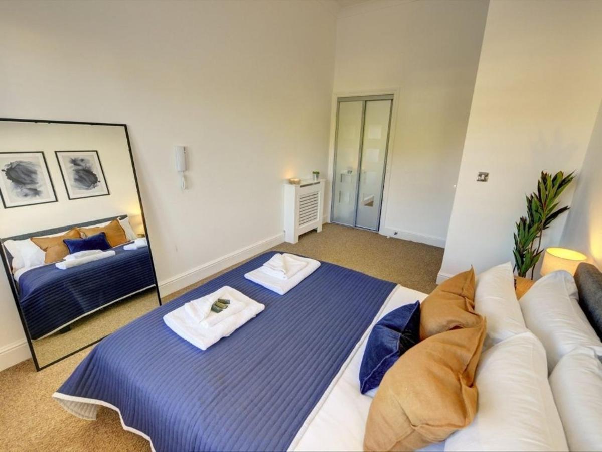 The Clement Apartment Stylish Two Bedroom Apartment Very Close To The Birmingham Arena Exterior photo